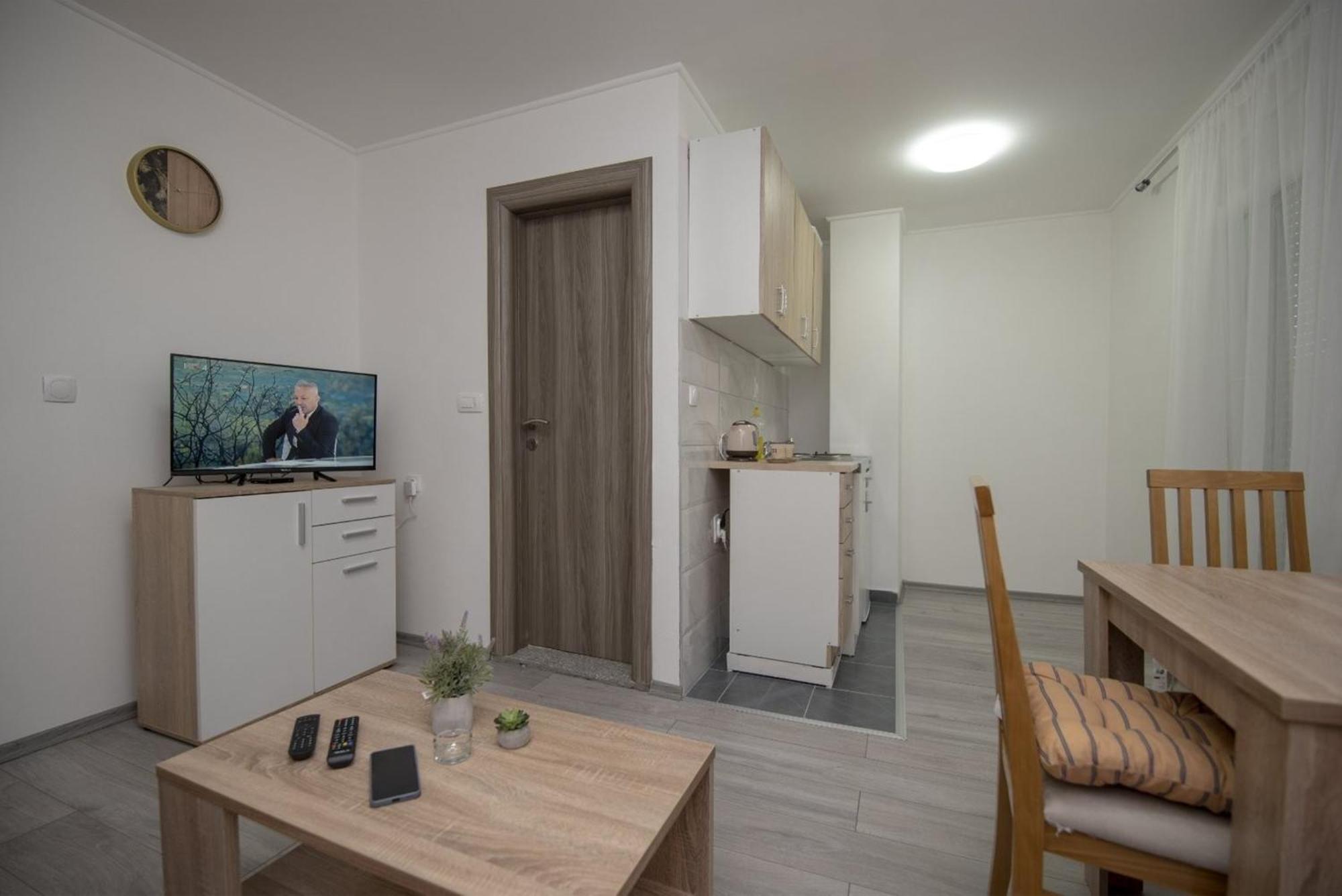 Apartment Miske Ivanica Habitación foto